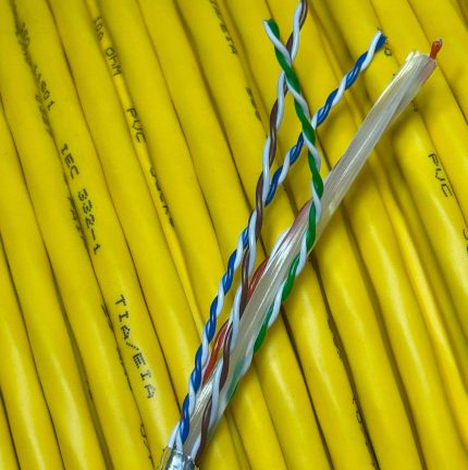 کابل شبکه CAT6 F/UTP دیتا لینک ایرانی رنگ زرد – مناسب شبکه خانگی و صنعتی
